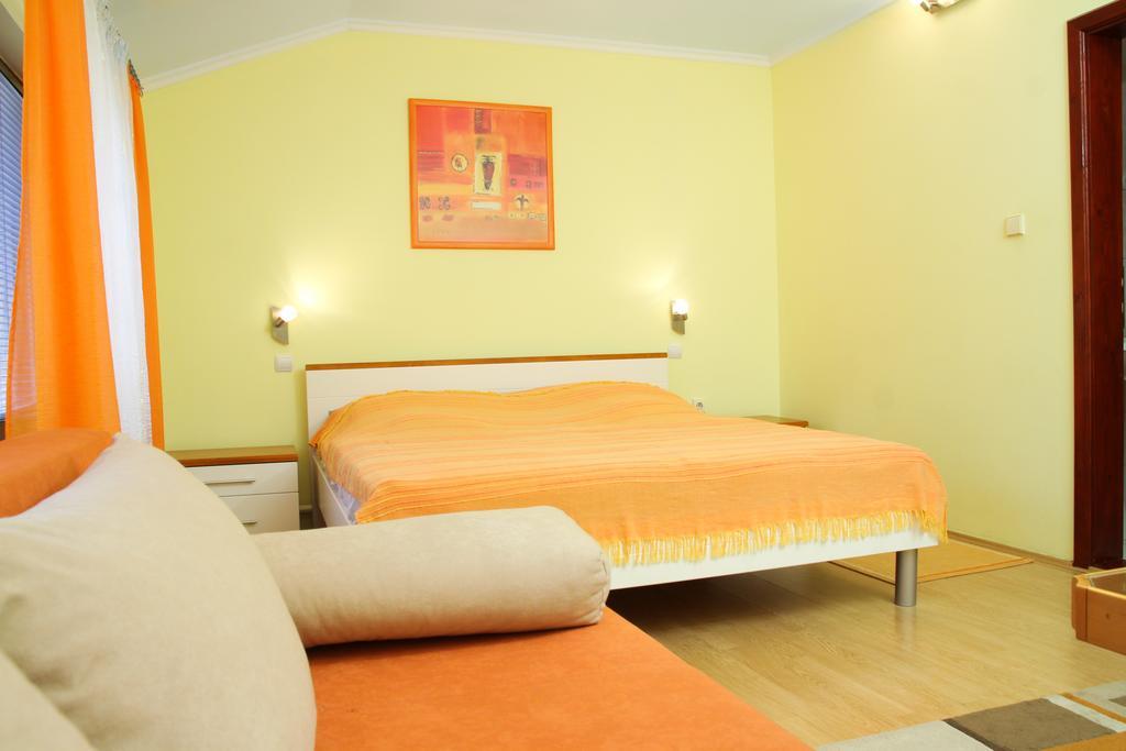 Palić Guesthouse Villa Elizabet חדר תמונה