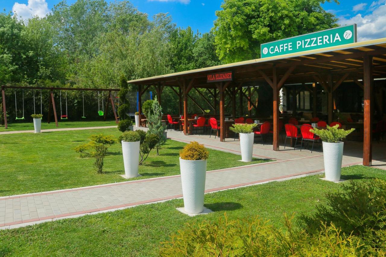 Palić Guesthouse Villa Elizabet מראה חיצוני תמונה